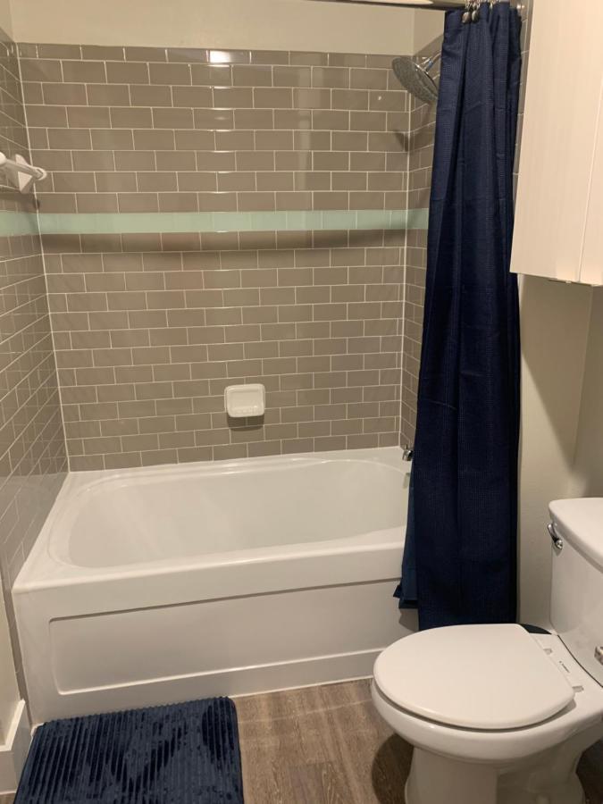 Private, Amazing 1-Bedroom Apt In Central Location Arlington Exterior photo