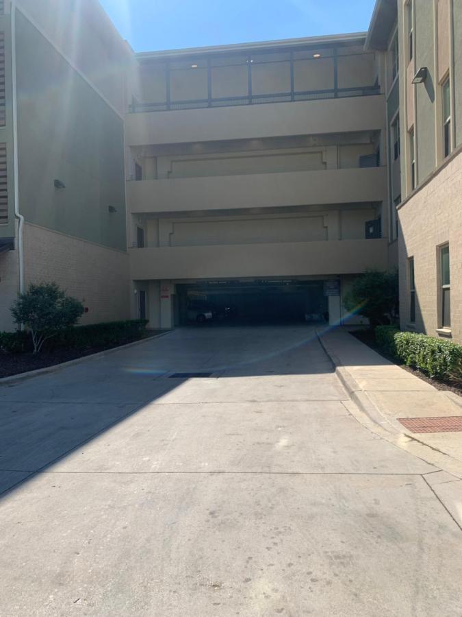 Private, Amazing 1-Bedroom Apt In Central Location Arlington Exterior photo
